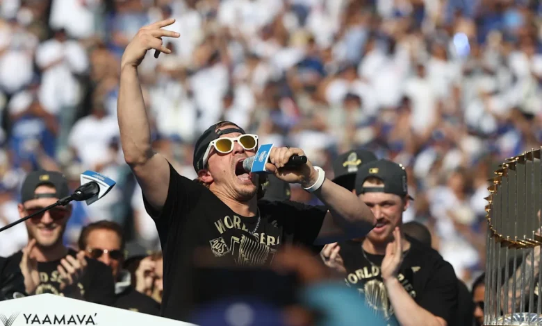 Kiké Hernández says he’s back with Dodgers