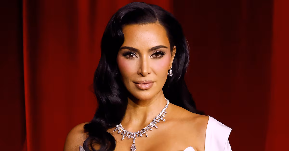 Kim Kardashian Blonde to Channel Carolyn Bessette-Kennedy's Famous Hair