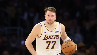 Lakers' Luka Doncic expects to return, Reaves off minutes restriction