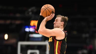 Lakers trade for Luke Kennard now ... Giannis Antetokounmpo later?