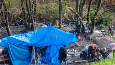 Le accuse dei poliziotti interrogati a Cinturrino: «Picchiò un pusher disabile. Zack per lui era un'ossessione»