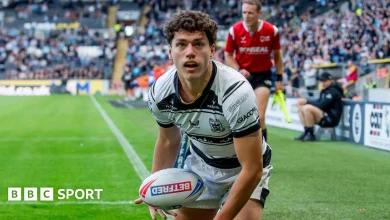 Lewis Martin signs new Hull FC contract