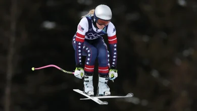 Lindsey Vonn, on a torn ACL, completes training run ahead of Olympic downhill - The Athletic