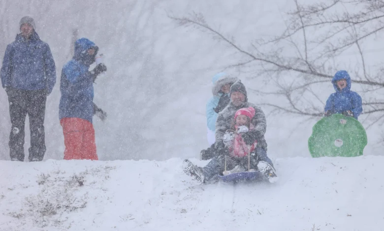 List of Charlotte schools closed Monday because of snow