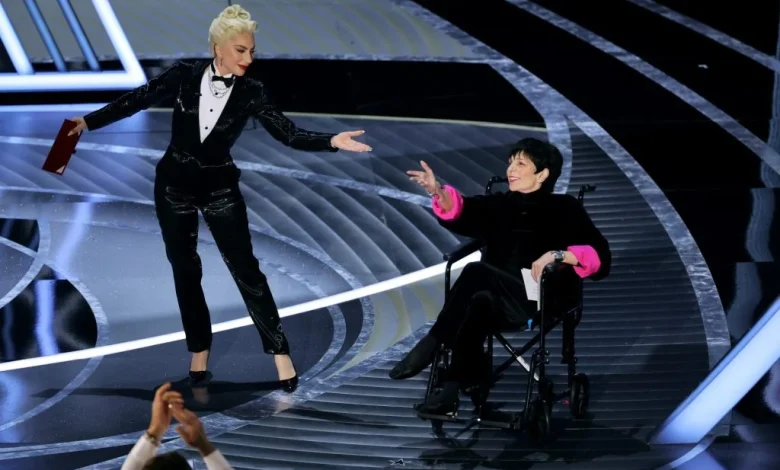 Liza Minnelli's Memoir Unpacks Viral 2022 Oscars Moment With Lady Gaga