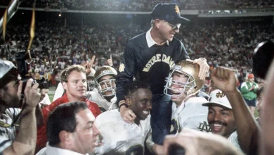 Lou Holtz reportedly enters hospice care