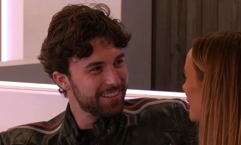 Love Island's Zac's incredible transformation before All Stars stuns fans