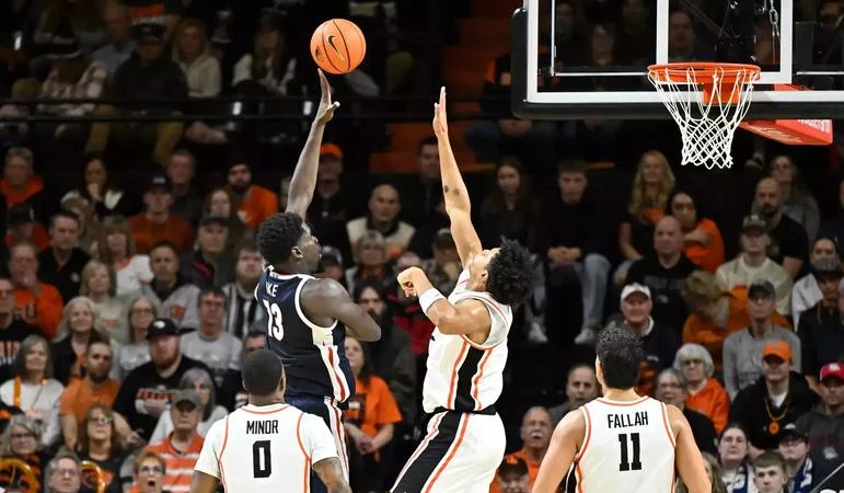 MBB Visits Oregon State Saturday