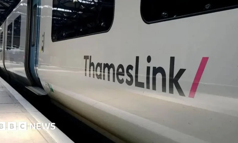 Major rail disruption between London and Luton