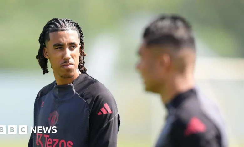 Man Utd's Leny Yoro handed driving ban for speeding