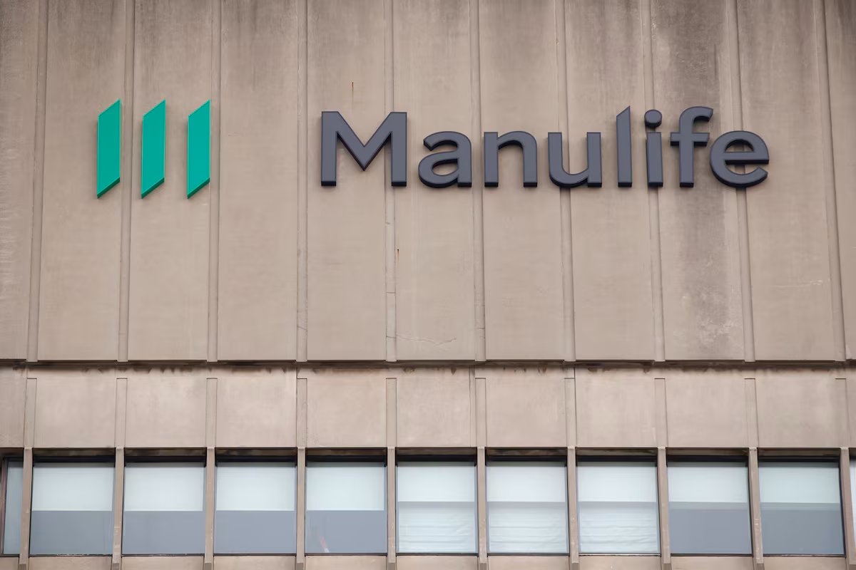 Manulife raises dividend by 10%, reports $1.5-billion quarterly earnings