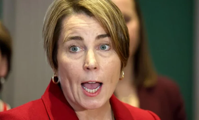 Mass. Gov. Healey ‘demands’ Gov. Ayotte to oppose new ICE detention center in New Hampshire