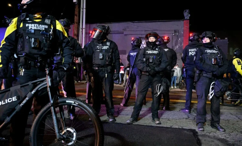 Mayor of Portland, Oregon, demands ICE leave the city after federal agents tear gas protesters