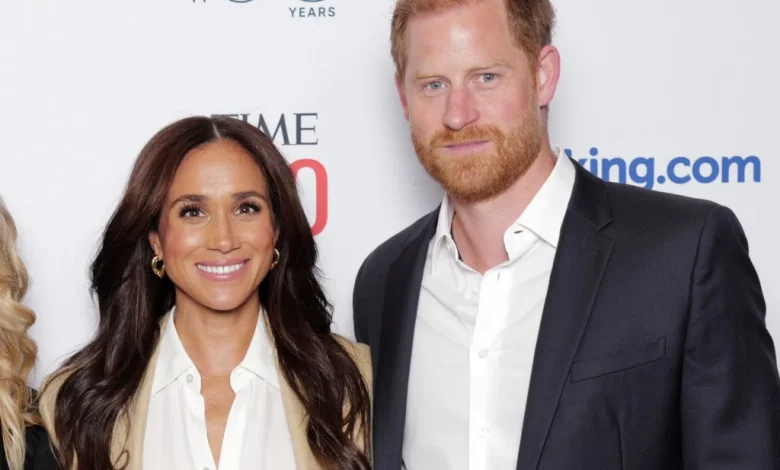 Meghan Markle & Prince Harry’s First Ever Look At Daughter Lilibet