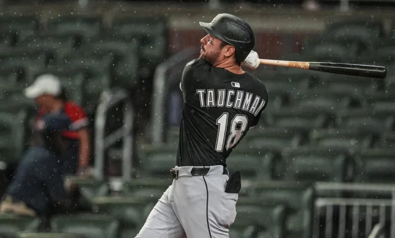 Mets Sign Mike Tauchman To Minor League Deal