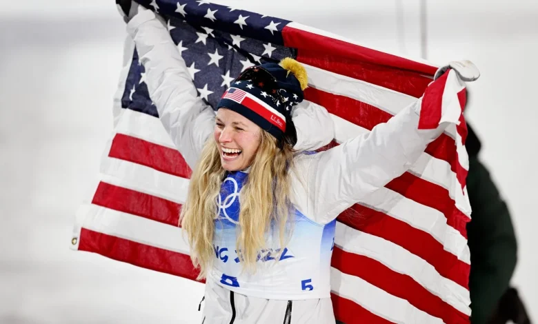 Minnesota Olympians, other athletes speak out on federal immigration agents in Minneapolis : NPR