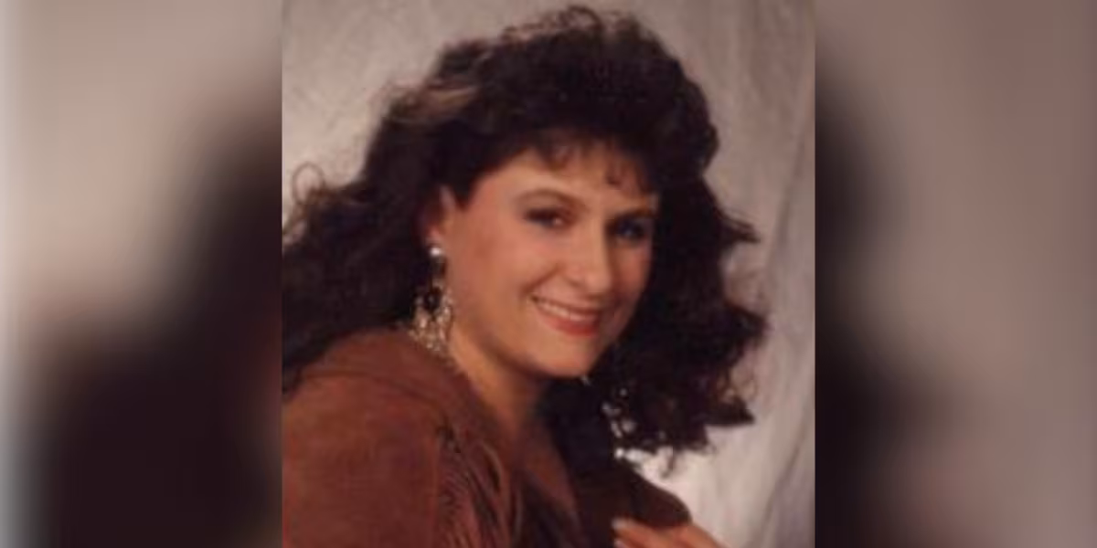 Mom of 3 who vanished 24 years ago while Christmas shopping found ‘alive and well,’ authorities say