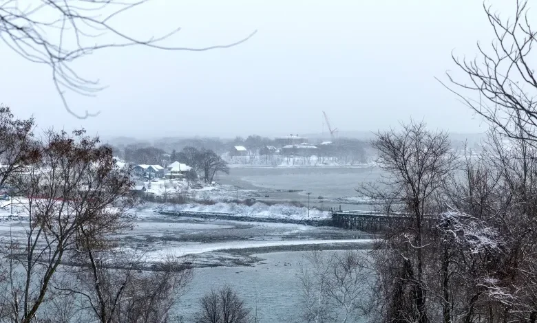 Monday storm to bring blizzard, flood conditions to Maine
