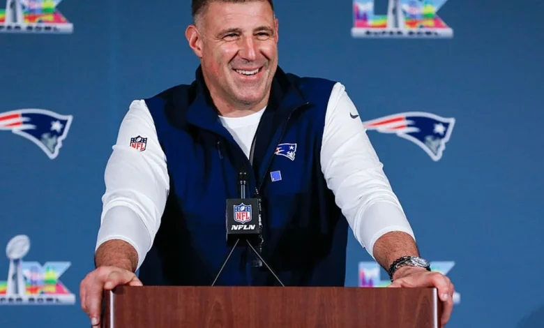 NFL Honors 2026 live updates: Mike Vrabel named Coach of the Year