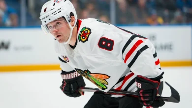 NHL Rumors: Bruins Linked To 2 Blackhawks