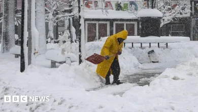 'Near impossible' travel in New York as snow storm hits US east coast - latest