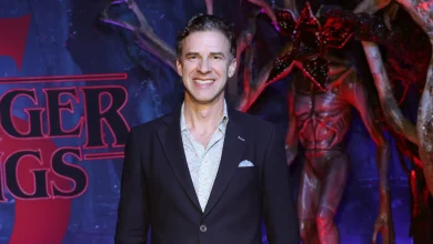 Netflix Exec Predicts "$6 Billion in Job Cuts" if Paramount Buys WBD