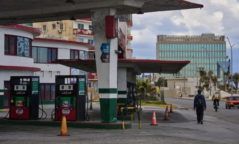 Nicaraguan government blocks key pathway used by Cuban migrants to reach United States