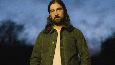 Noah Kahan to bring stadium tour to Wrigley Field this summer