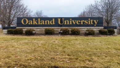 Oakland University on lockdown following "aggravated assault," police say