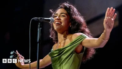 Olivia Dean's radiant show warms Manchester up for the Brits