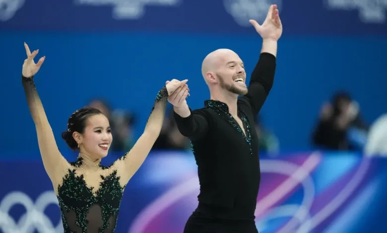 Olympics figure skating live updates: Pairs begin with short program
