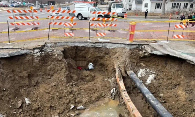 Omaha officials give update on Aksarben-area sinkhole