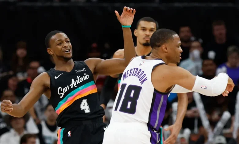 Open Thread: How De’Aaron Fox has reinvented himself in San Antonio