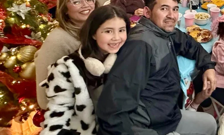 Oregon family released, on their way home from Texas detention center