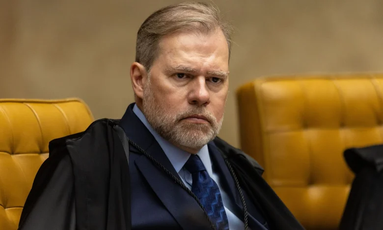 PF apresenta a Fachin citação a Toffoli encontrada em celular de Vorcaro na investigação do Master