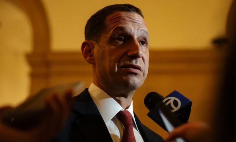 PG&E CEO recants claim that Lurie requested power to opera house during blackout