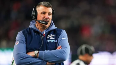 Patriots HC Mike Vrabel named 2025 AP NFL Coach of the Year