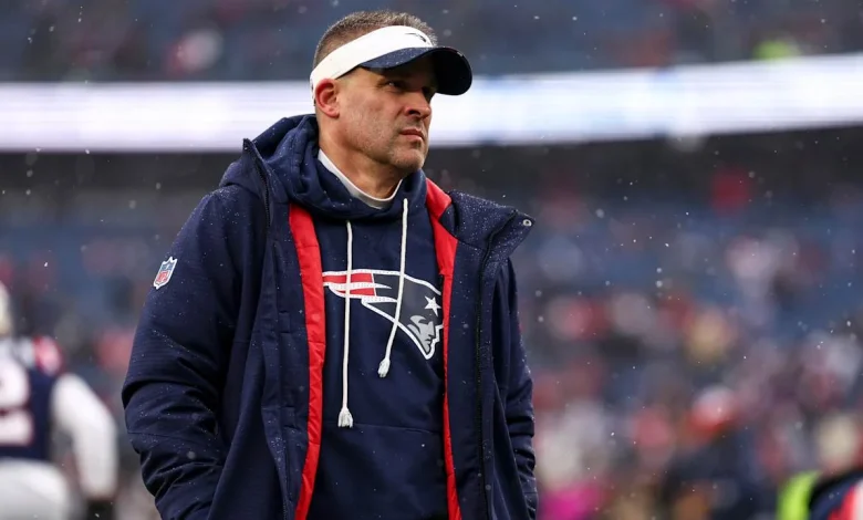 Patriots OC Josh McDaniels named 2025 AP NFL Assistant Coach of the Year