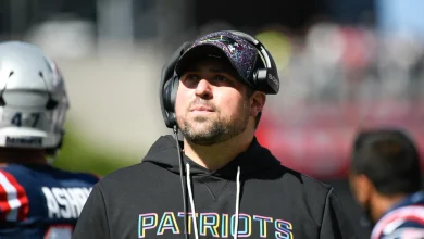 Patriots elevate Zak Kuhr to full-time defensive coordinator
