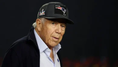 Patriots owner Robert Kraft not selected for 2026 Pro Football Hall of Fame: Source