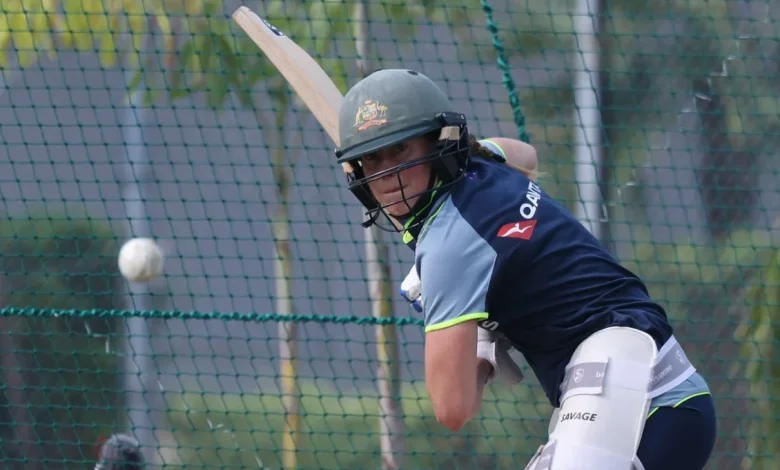 Perry, Garth out of the ODIs with injury, racing to be fit for Perth Test