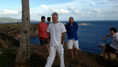 Photo of Lutnick on Epstein's island removed from Justice Department files now restored