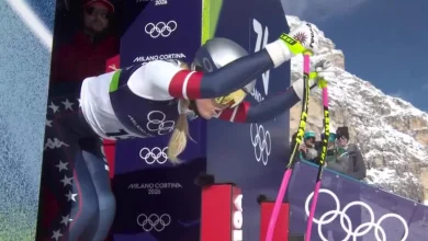 Picabo Street gave Lindsey Vonn her gloves, but still ‘cried all night’ before fateful race