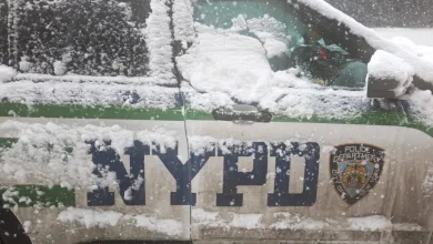 Policiers ciblés à New York | Les autorités mènent une enquête sur des tirs de boules de neige