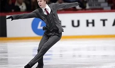 Political science student Stephen Gogolev skates for gold in Milano Cortina