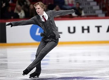 Political science student Stephen Gogolev skates for gold in Milano Cortina