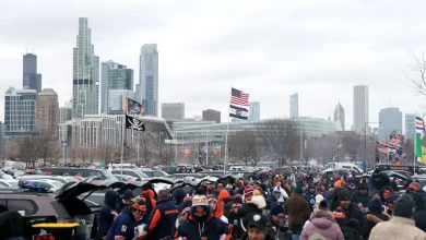 Portage makes public pitch for Bears stadium