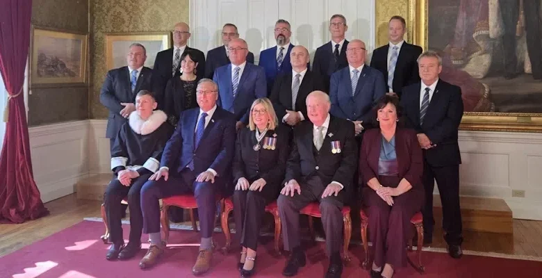 Premier Not Planning to Shuffle Cabinet Ahead of Spring Session