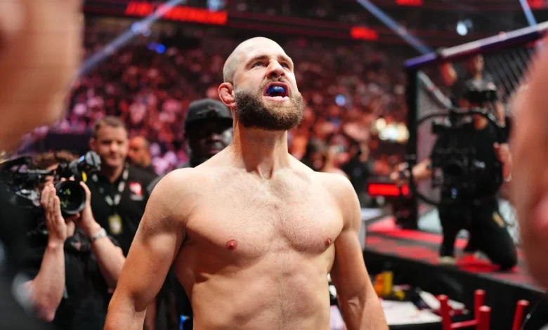 Prochazka-Ulberg title bout set for UFC 327; Pereira vacates belt