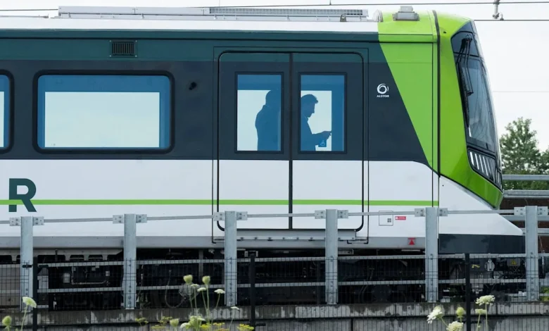 REM service resumes after garbage truck hits viaduct